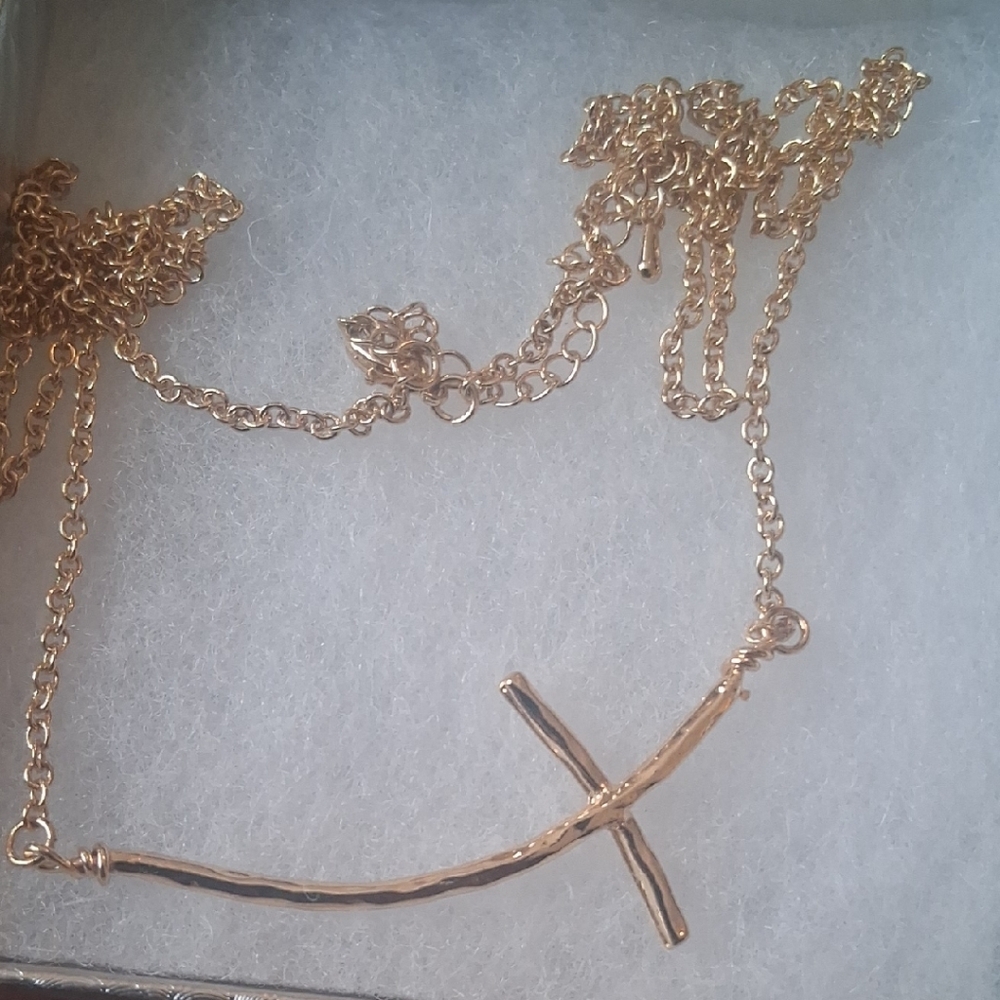 Stylish Gold Cross Necklace